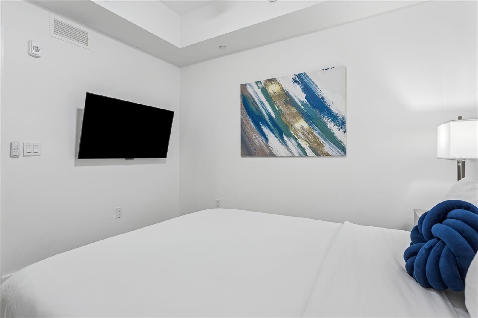 OCEAN CLUB TREASURE ISLAND A RESORT CONDO - Residential