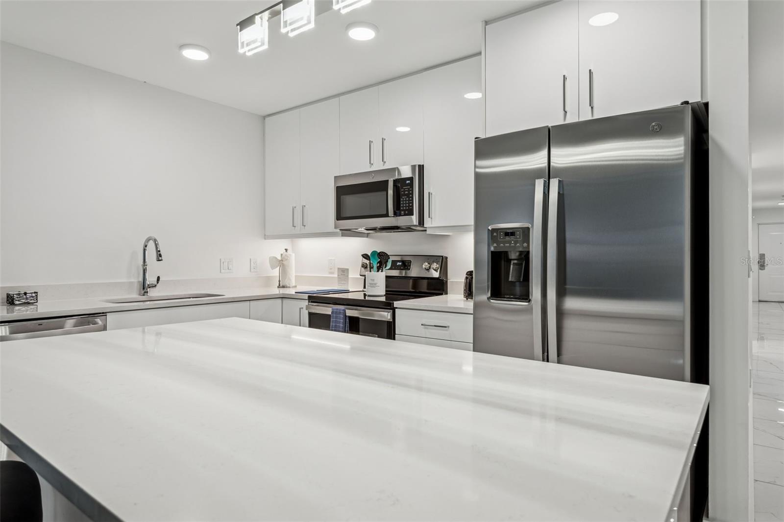 OCEAN CLUB TREASURE ISLAND A RESORT CONDO - Residential