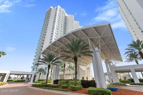 A home in DAYTONA BEACH