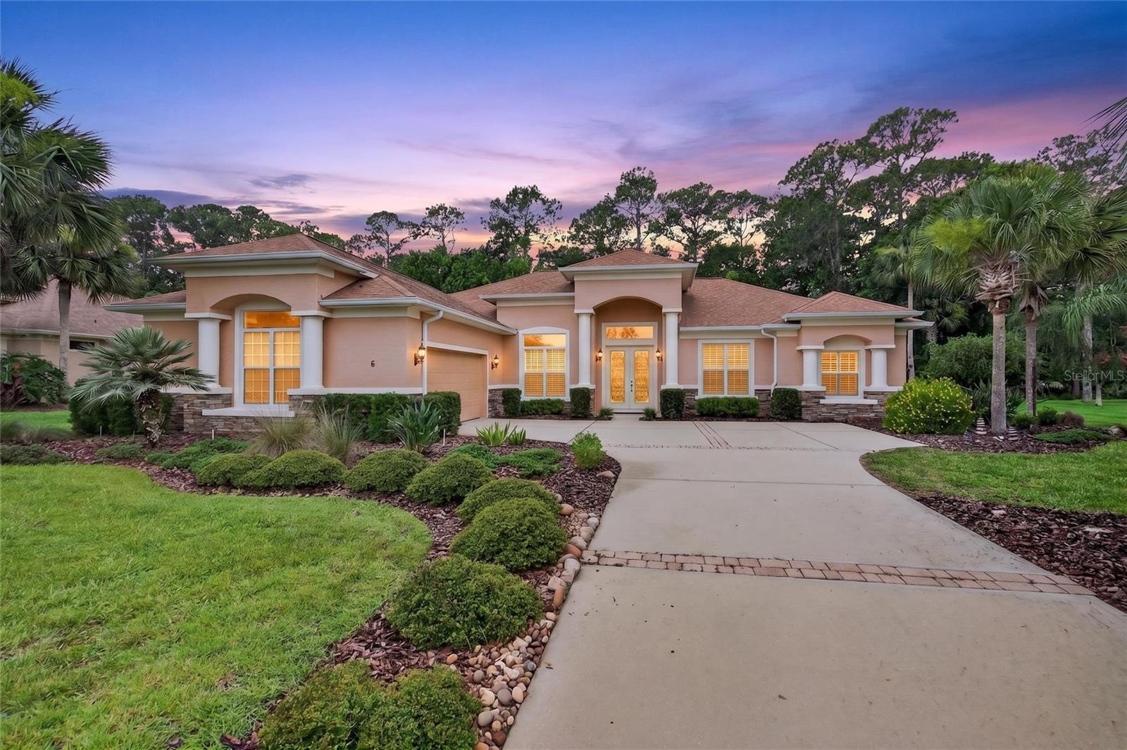 6 SCARLET OAK CIRCLE