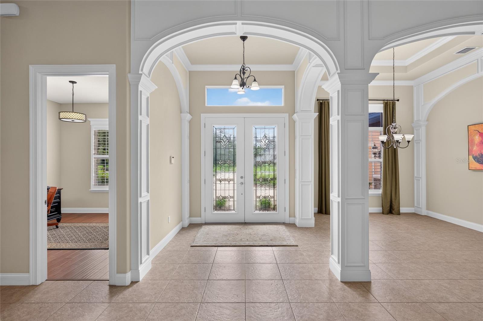 6 SCARLET OAK CIRCLE
