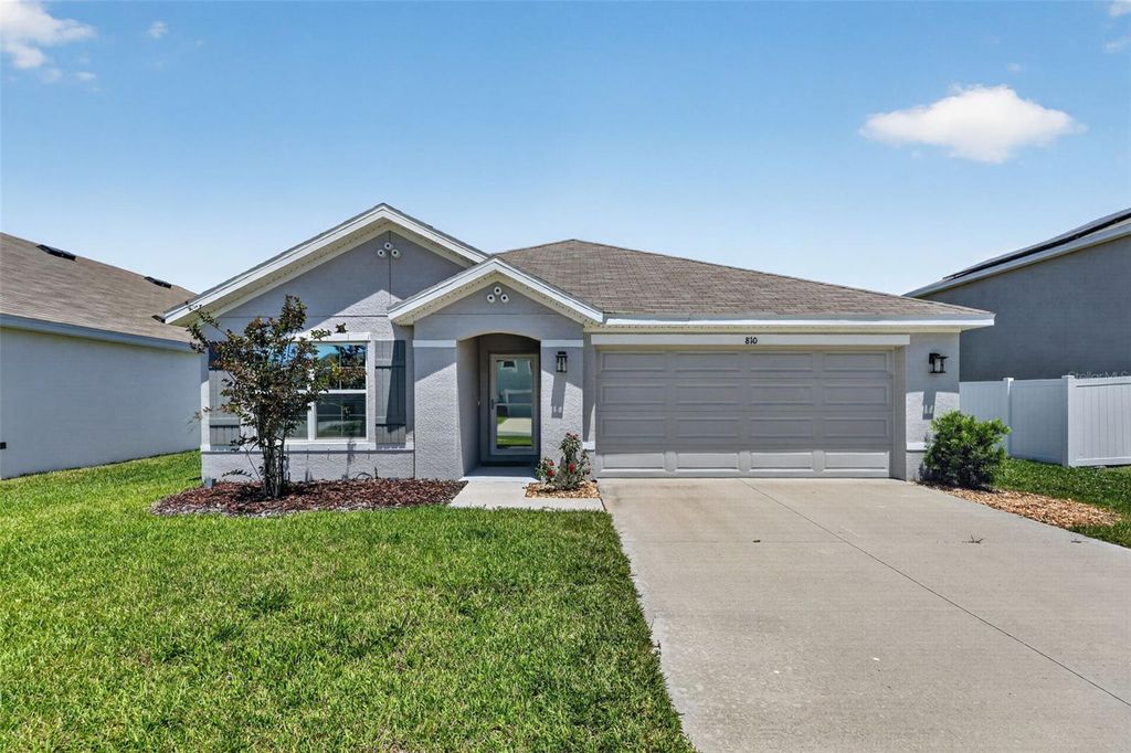 Photo of 810 Will Scarlett Avenue, Ruskin, FL 33570 (MLS # O6400971)