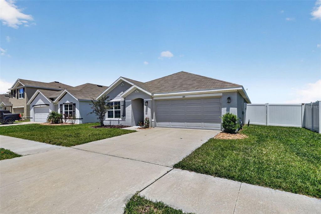 Photo of 810 Will Scarlett Avenue, Ruskin, FL 33570 (MLS # O6400971)