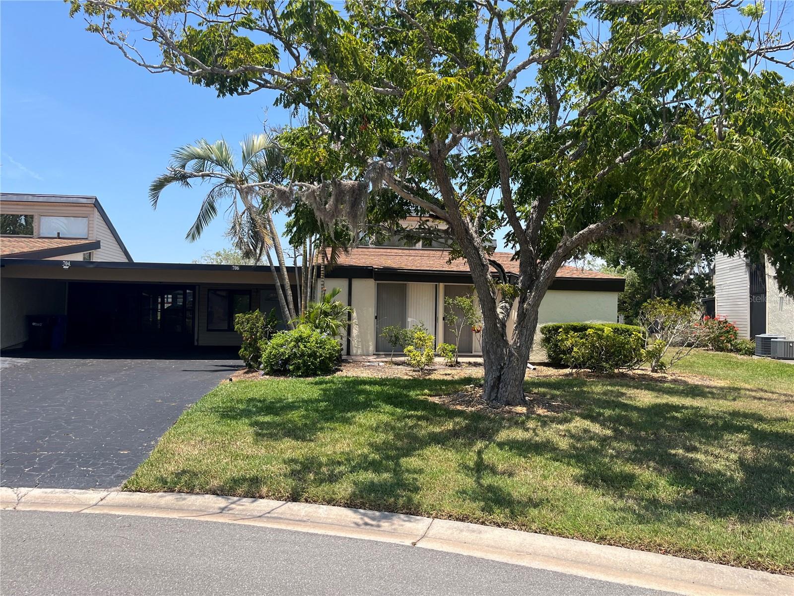 BIRD BAY VILLAGE - Residential Lease