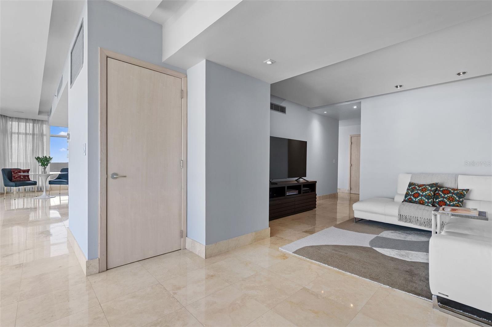 BRISTOL CONDOMINIUM - Residential