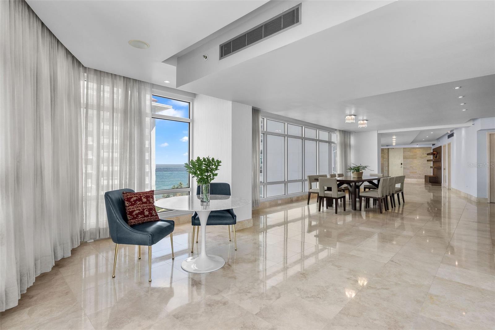 BRISTOL CONDOMINIUM - Residential