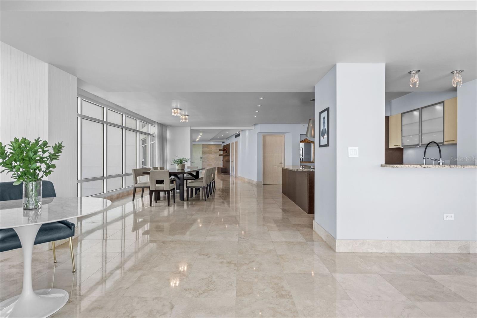 BRISTOL CONDOMINIUM - Residential