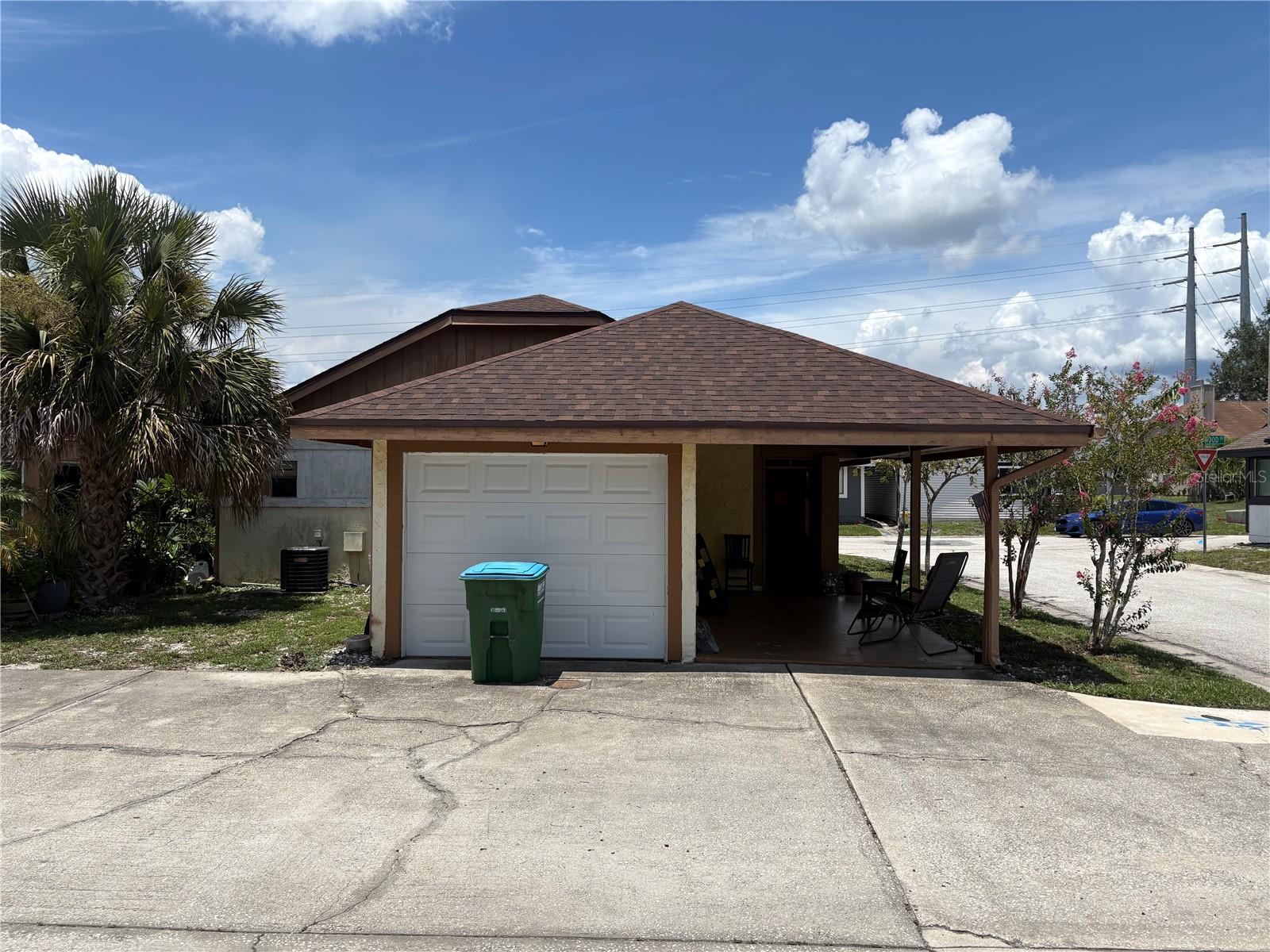 737 SHERWOOD DRIVE