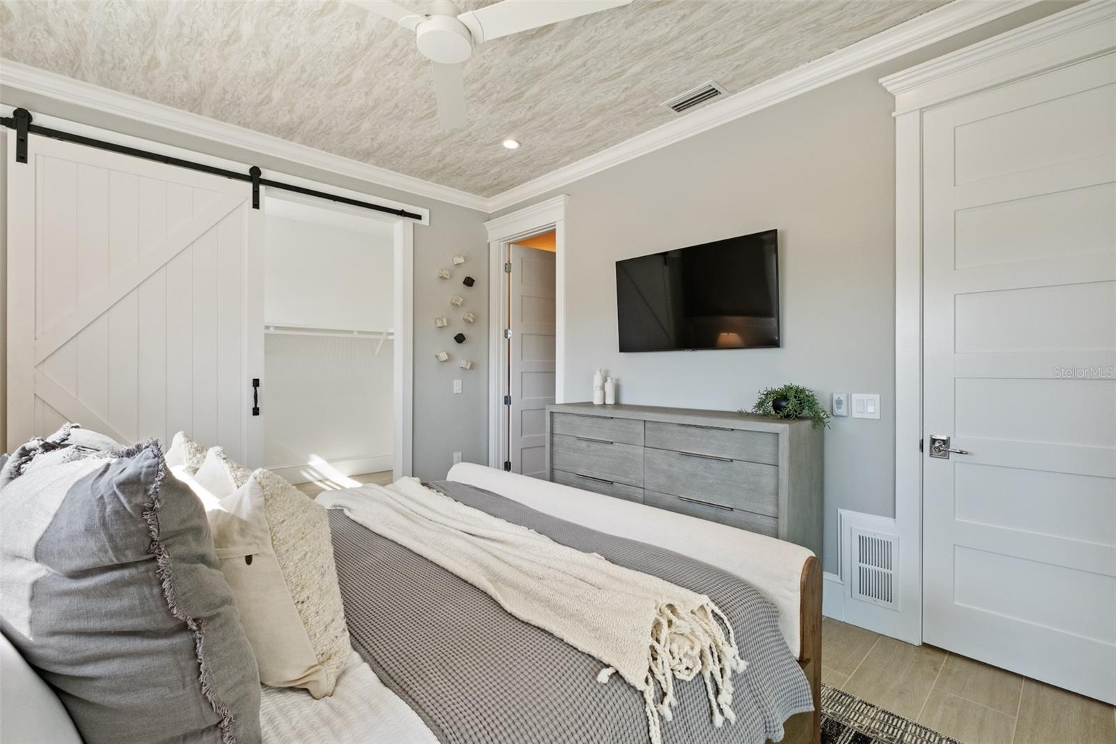 SHORE ACRES - Residential