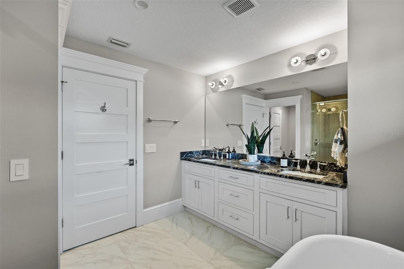 SHORE ACRES - Residential