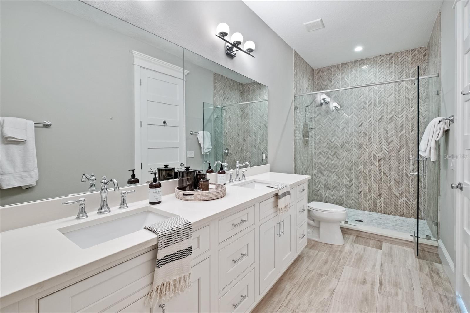 SHORE ACRES - Residential