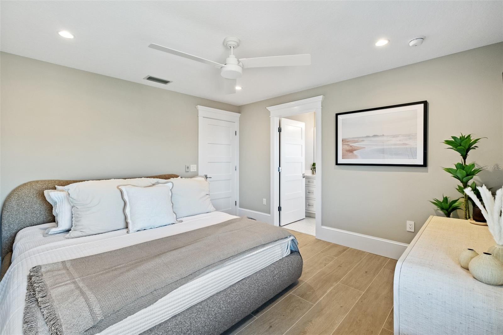 SHORE ACRES - Residential