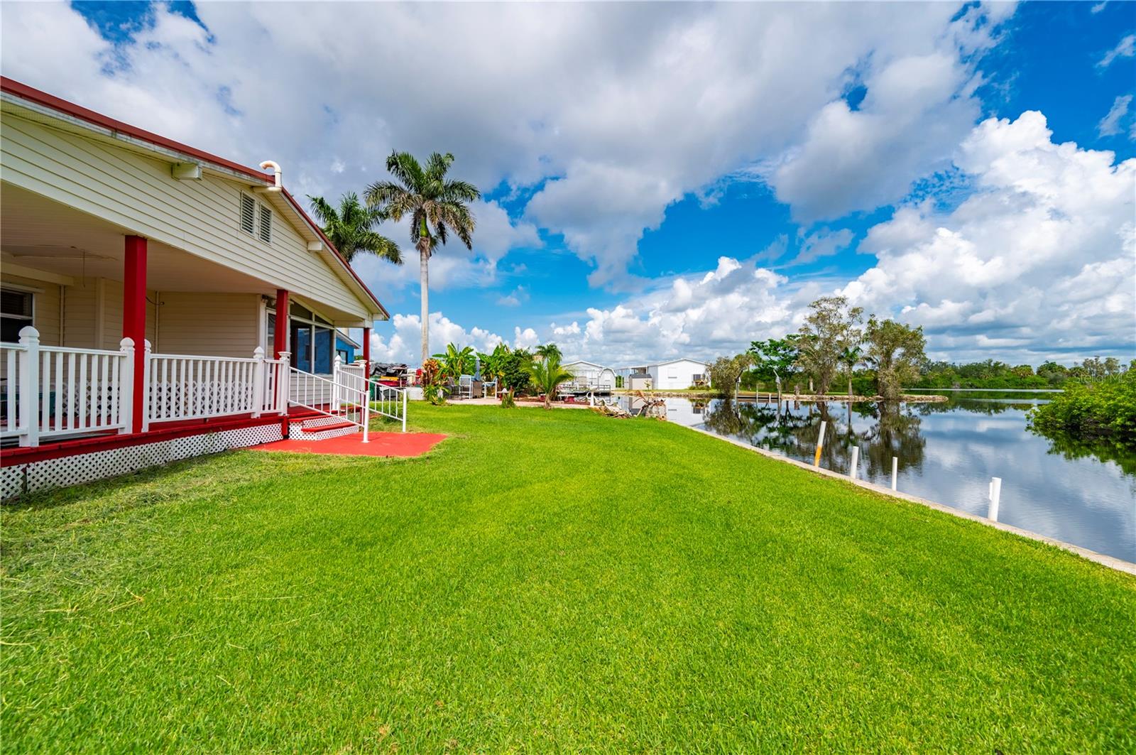 SABAL PALM PARK - Residential