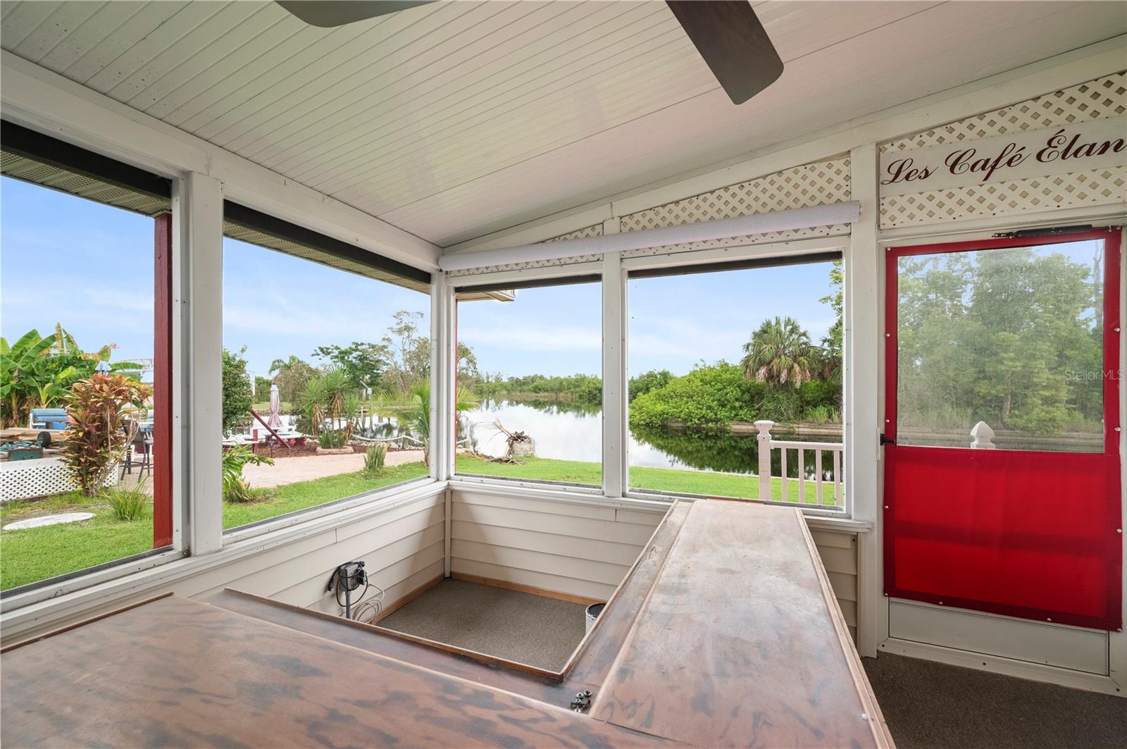 SABAL PALM PARK - Residential