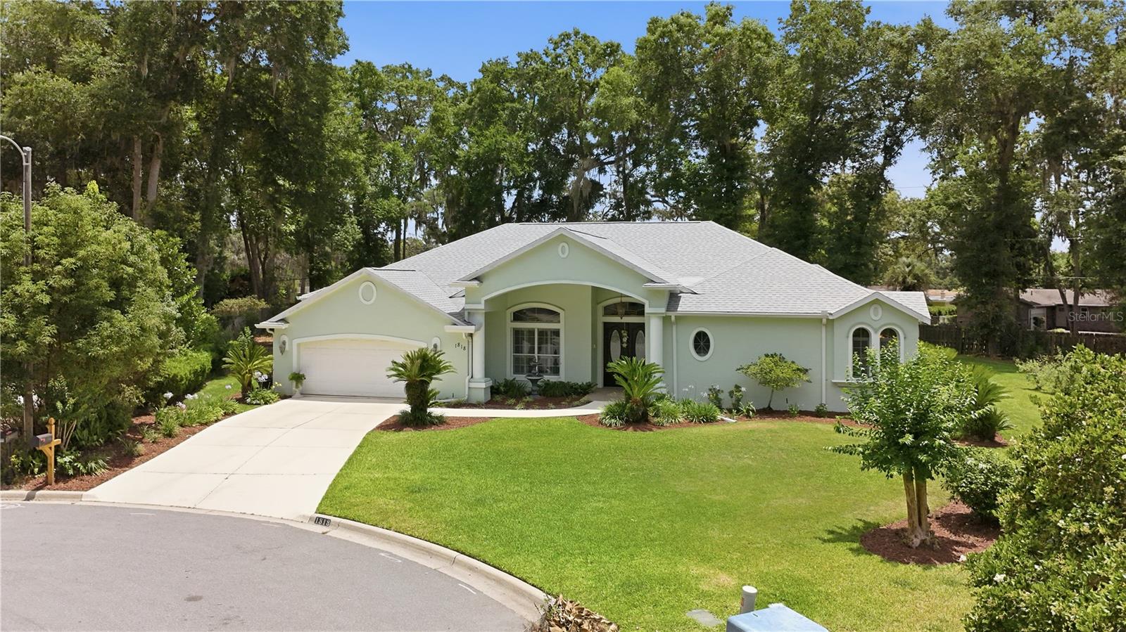 ROSEWOODS - Residential