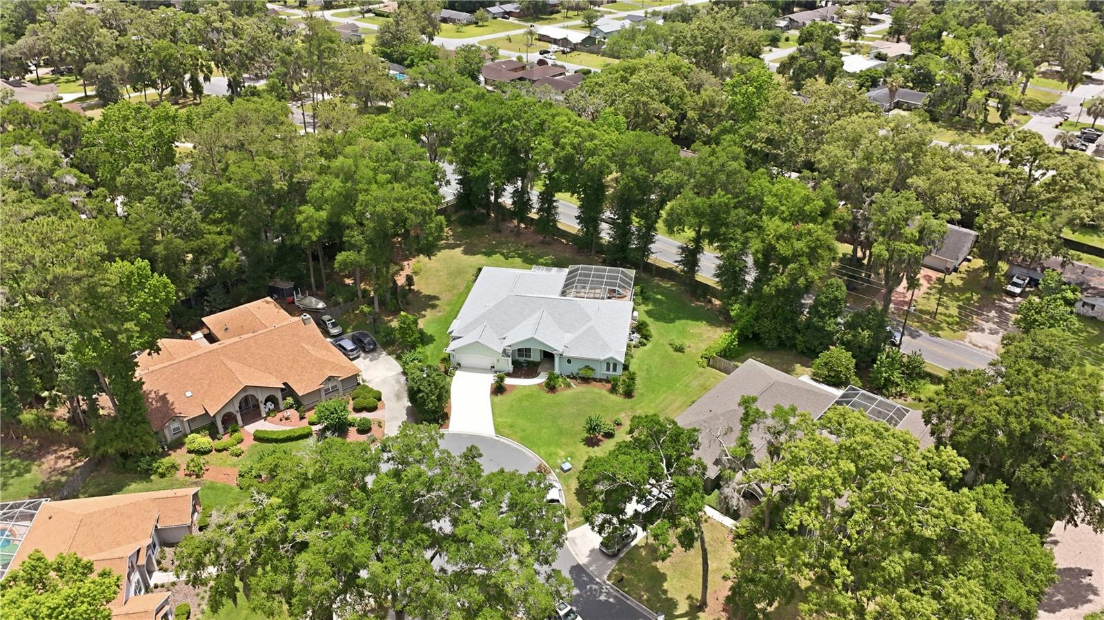 ROSEWOODS - Residential