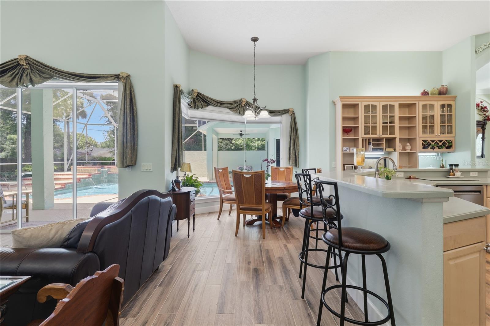ROSEWOODS - Residential
