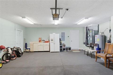 Tiny photo for 1818 SE 37th Place, Ocala, FL 34471 (MLS # OM723421)