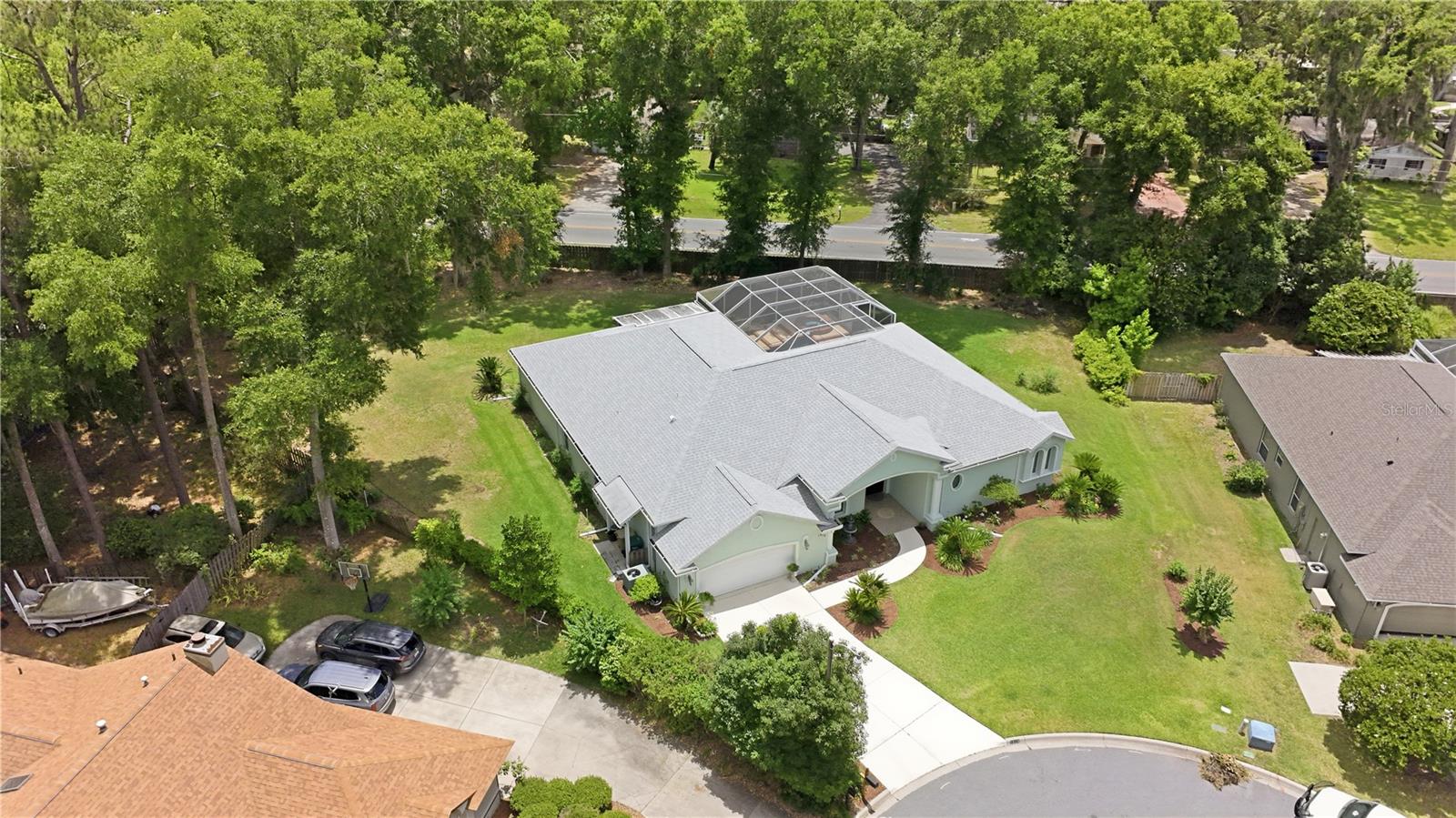 ROSEWOODS - Residential