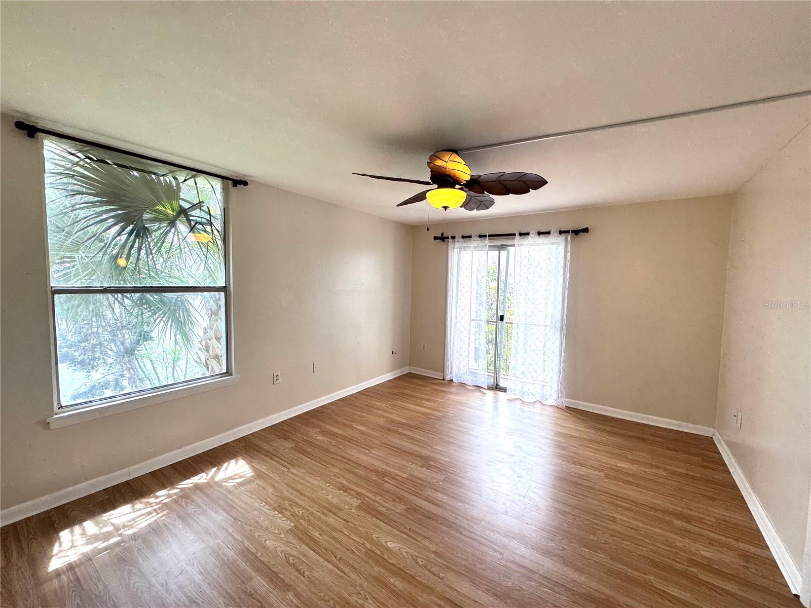 ROYAL ARMS CONDO - Residential Lease