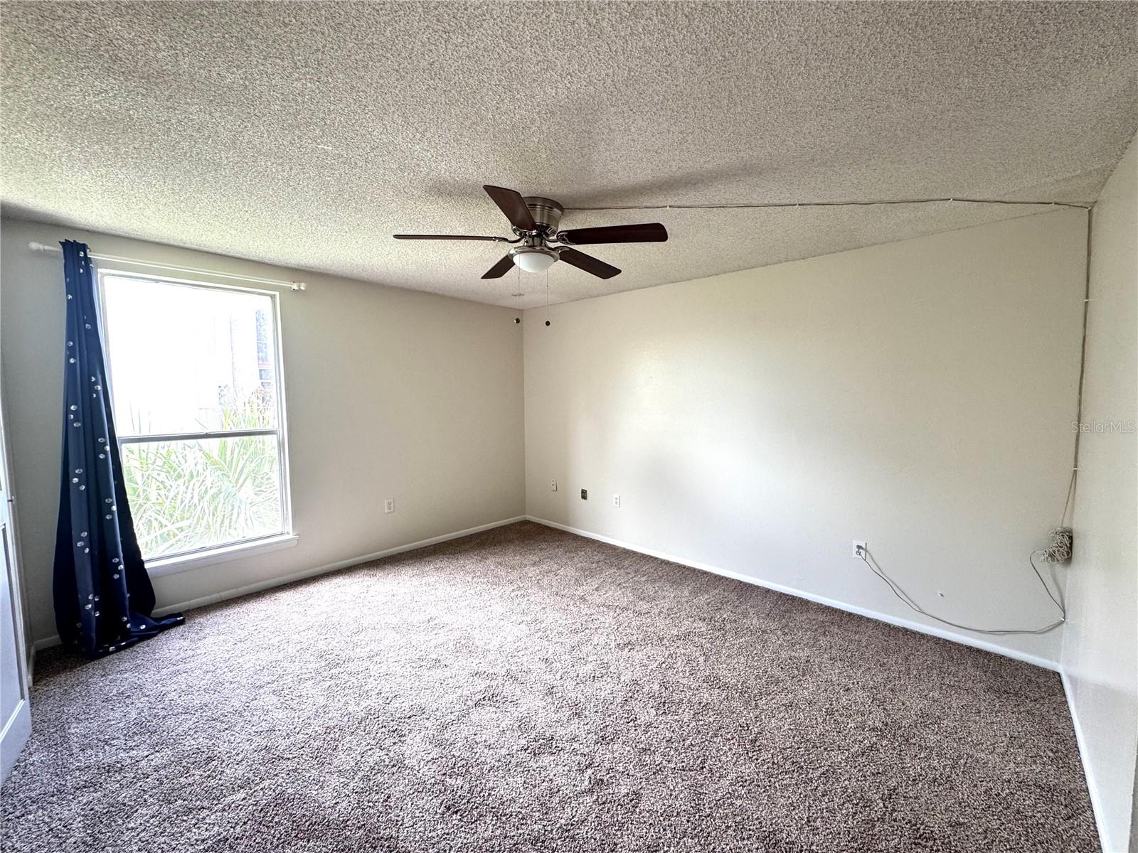 ROYAL ARMS CONDO - Residential Lease