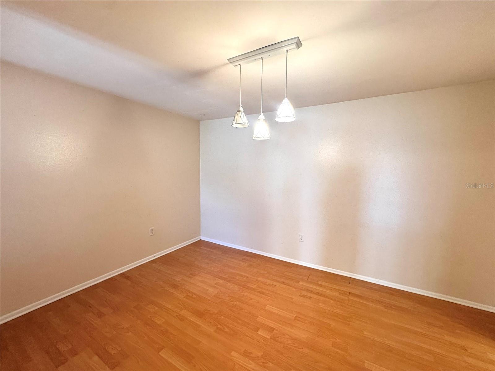 ROYAL ARMS CONDO - Residential Lease