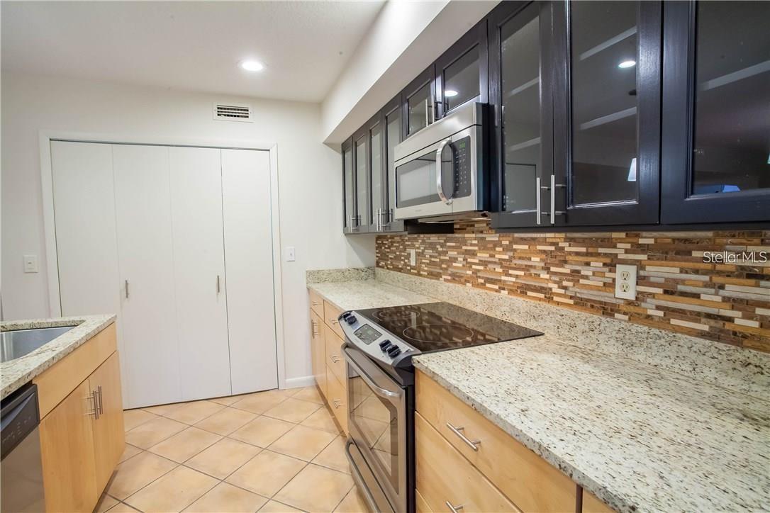 MERRIE OAKS VILLAGE PH 01 - Residential Lease