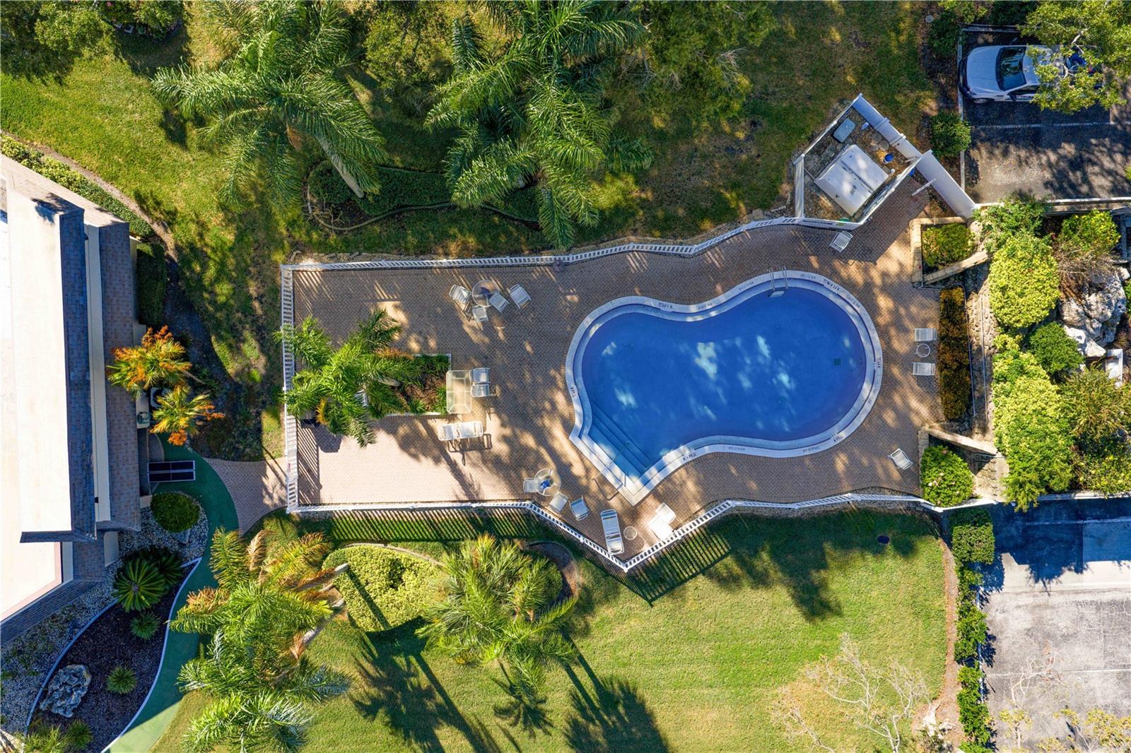 HARSHAW LAKE PARK CONDO - Residential