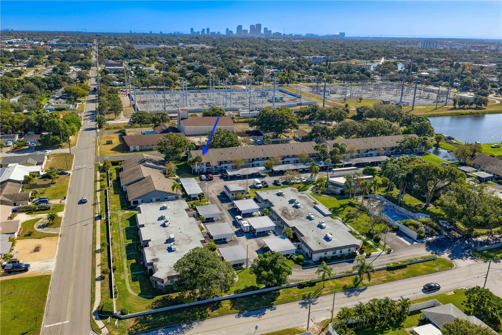 HARSHAW LAKE PARK CONDO - Residential