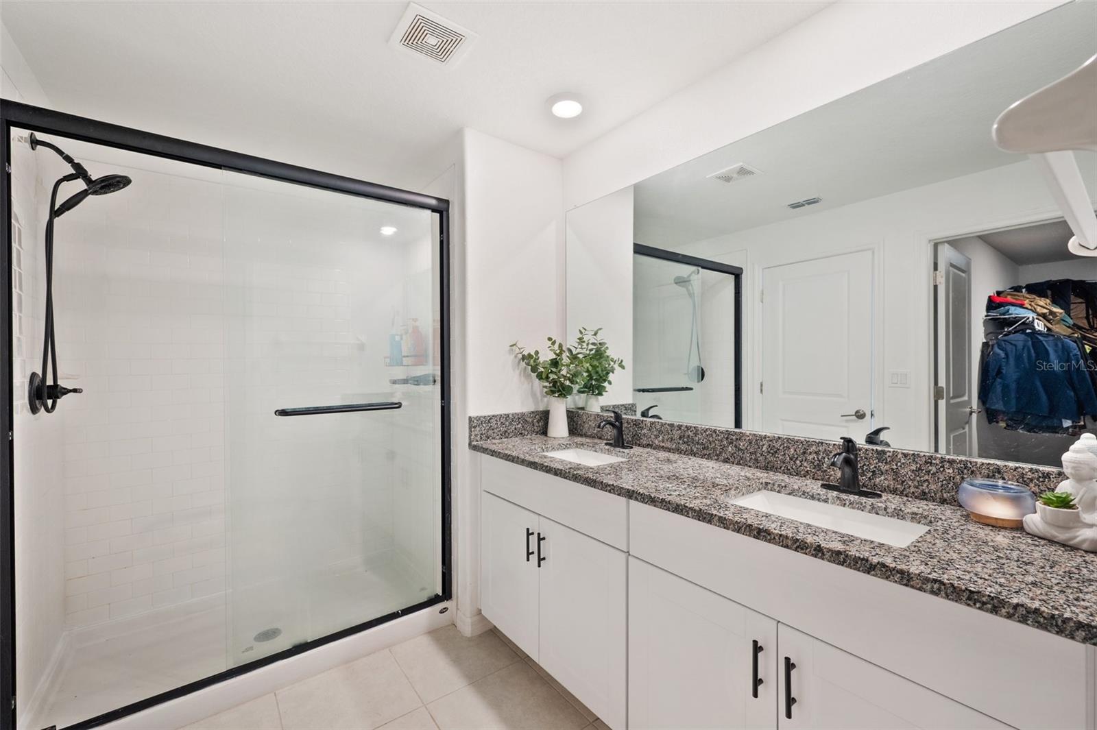 BERRY BAY ESTATES - Residential