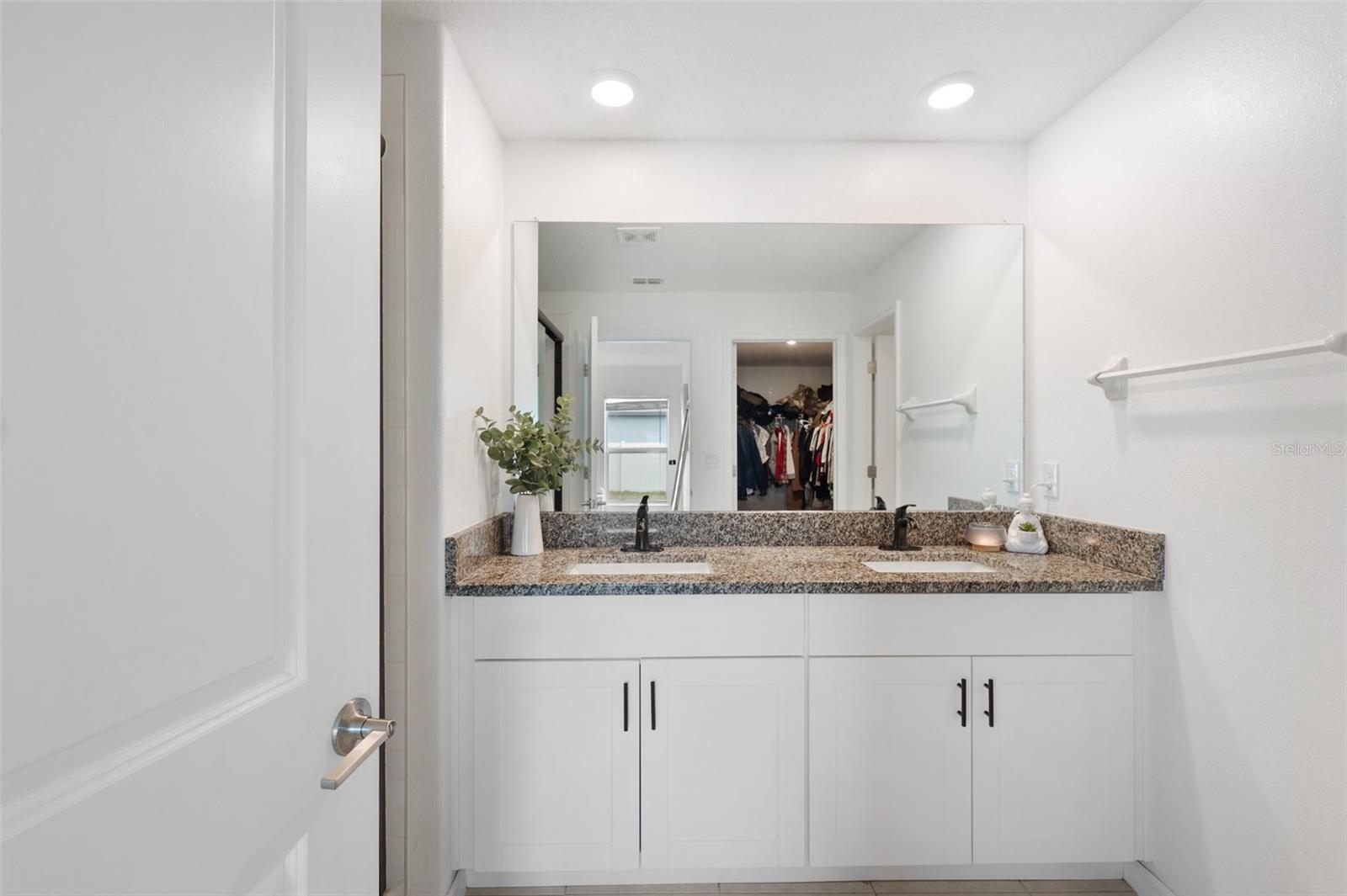 BERRY BAY ESTATES - Residential