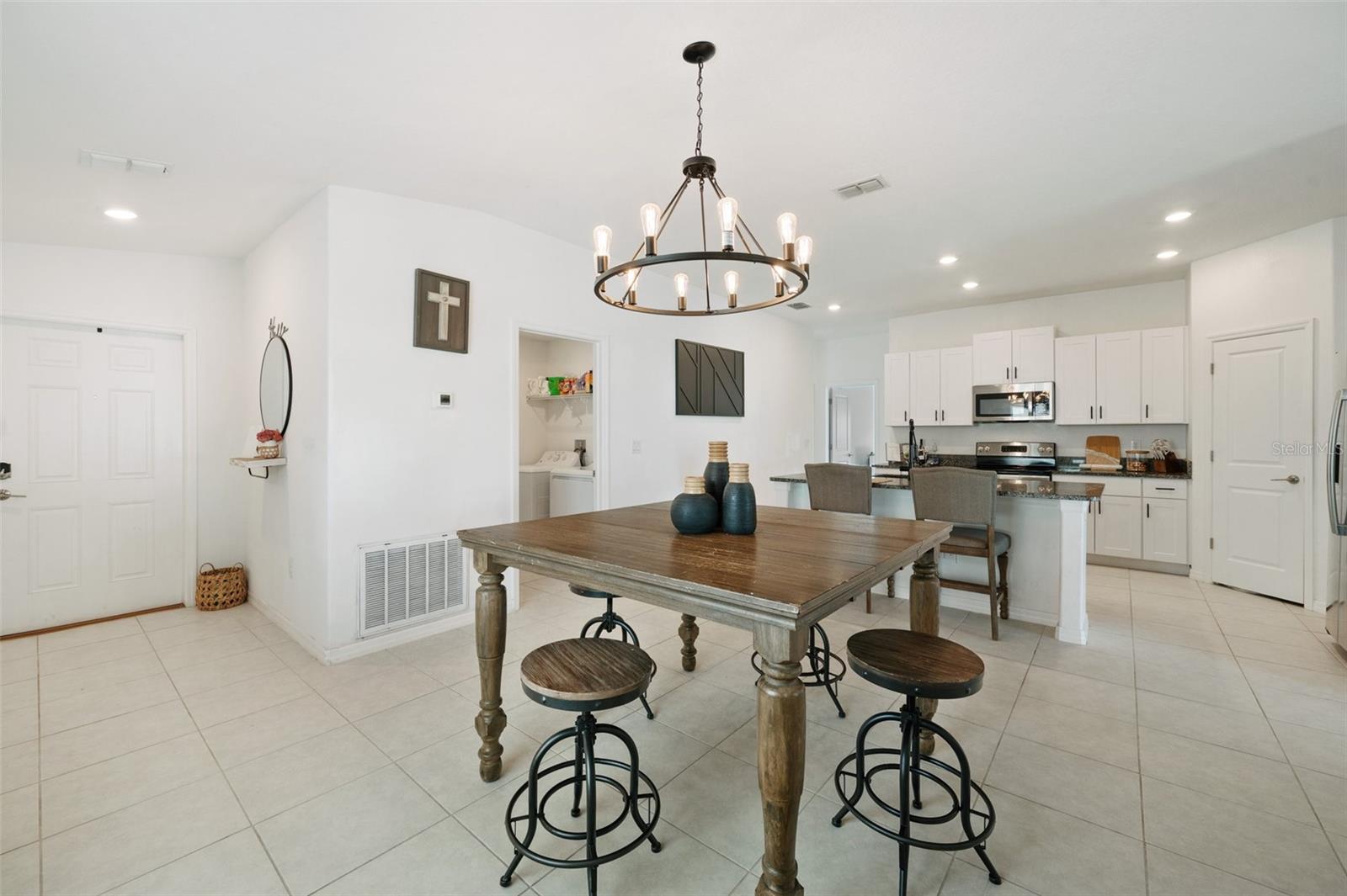 BERRY BAY ESTATES - Residential