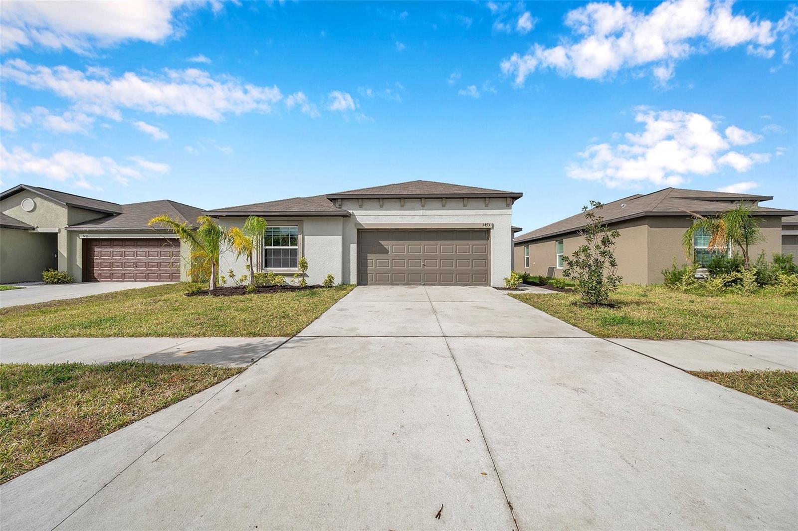 5493 BLUE AZURE DRIVE
