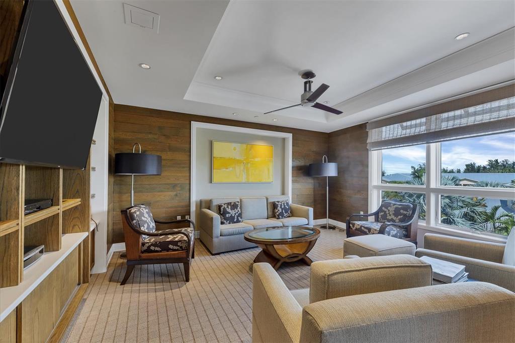 SIESTA KEY BEACH RESIDENCES II - Residential Lease
