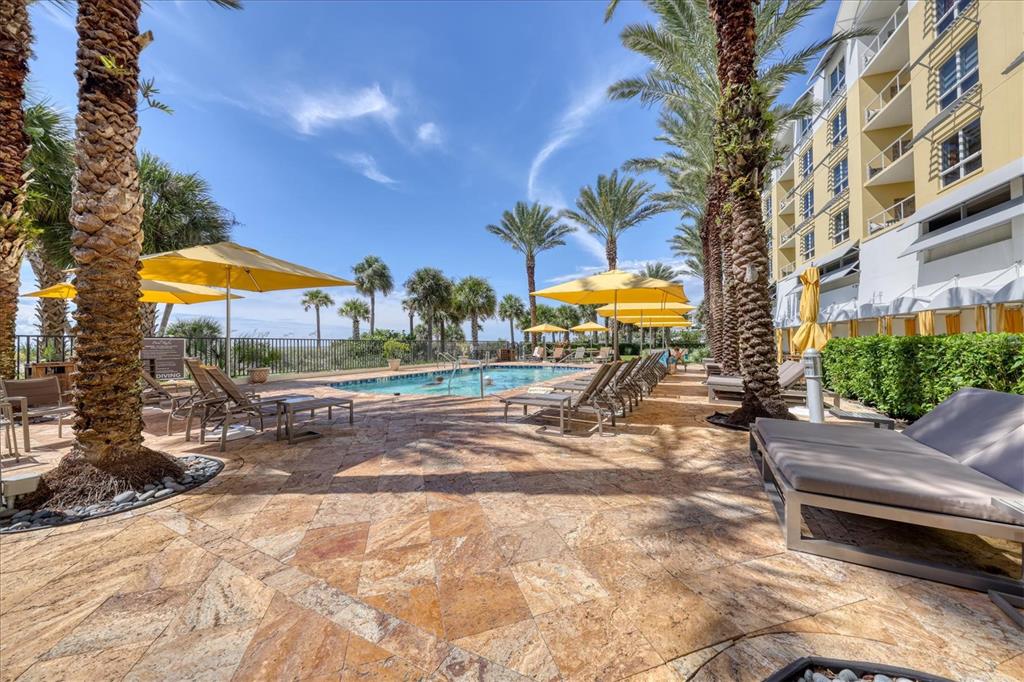 SIESTA KEY BEACH RESIDENCES II - Residential Lease