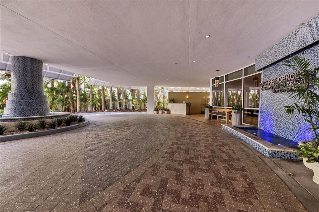 SIESTA KEY BEACH RESIDENCES II - Residential Lease