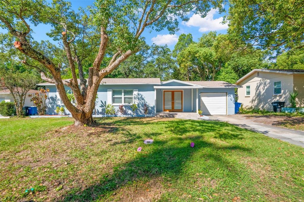 Photo of 914 Chester Drive, Clearwater, FL 33756 (MLS # TB8435014)