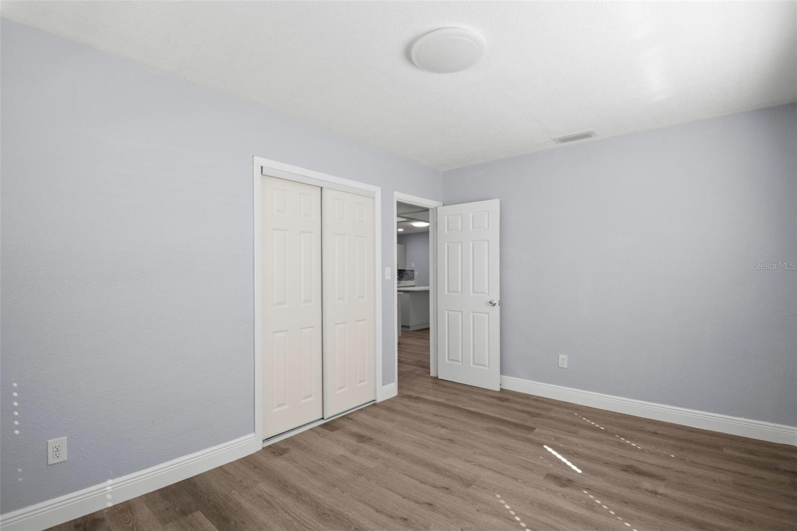 SIRMONS HEIGHTS - Residential