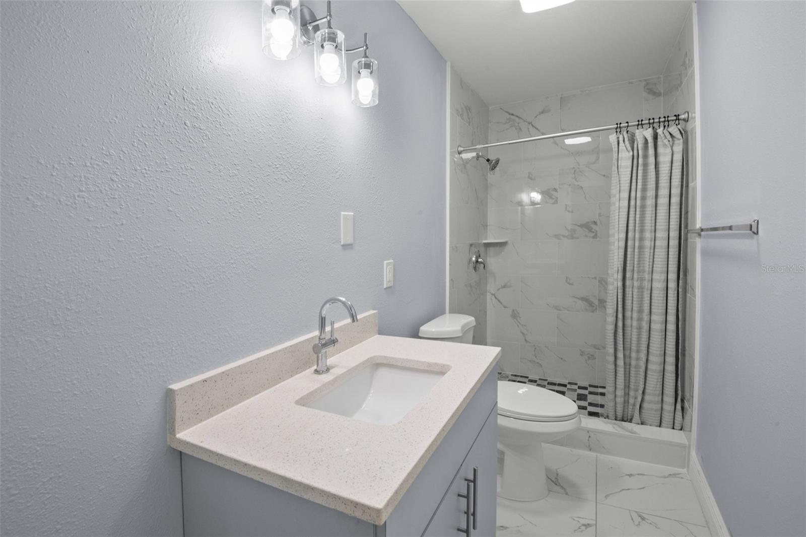 SIRMONS HEIGHTS - Residential