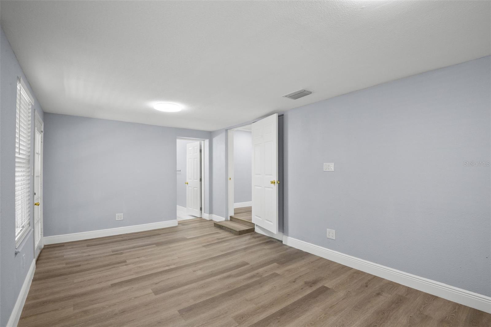 SIRMONS HEIGHTS - Residential