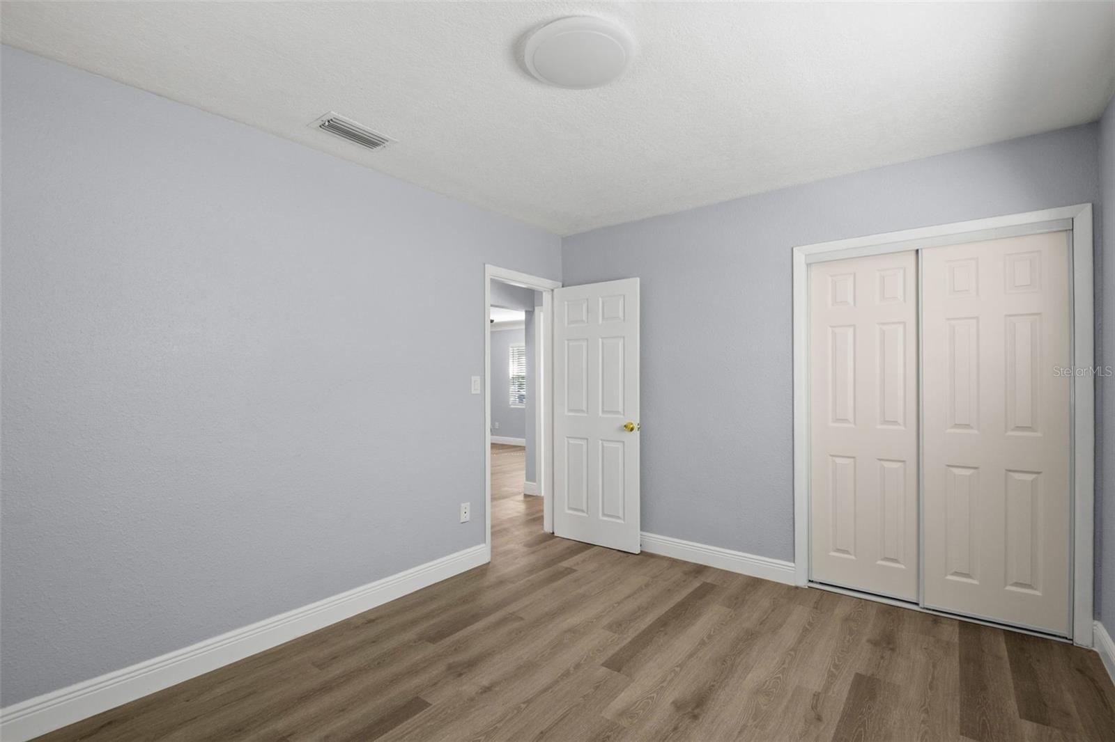 SIRMONS HEIGHTS - Residential