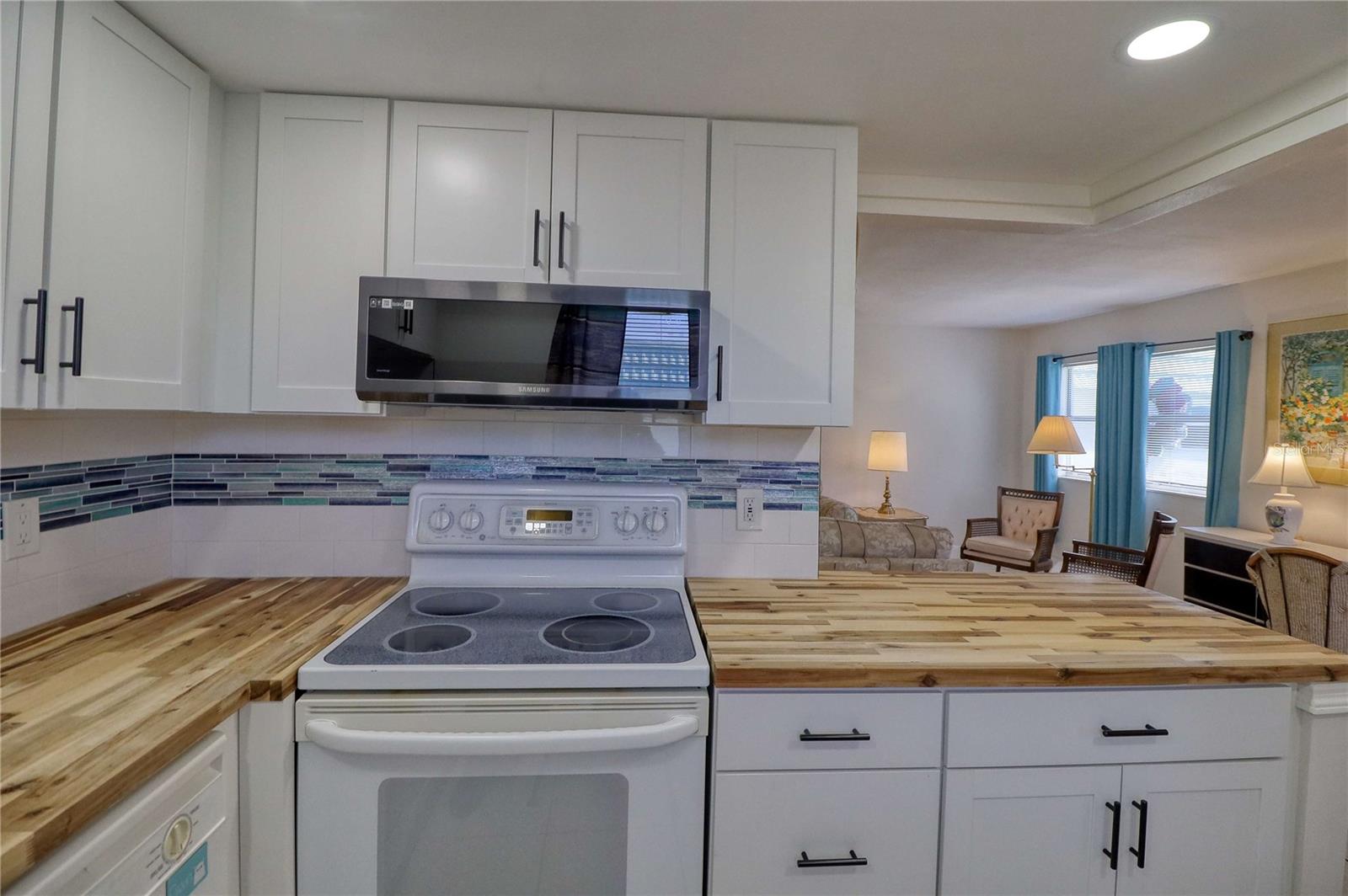 CAMBRIDGE I CONDO - Residential Lease