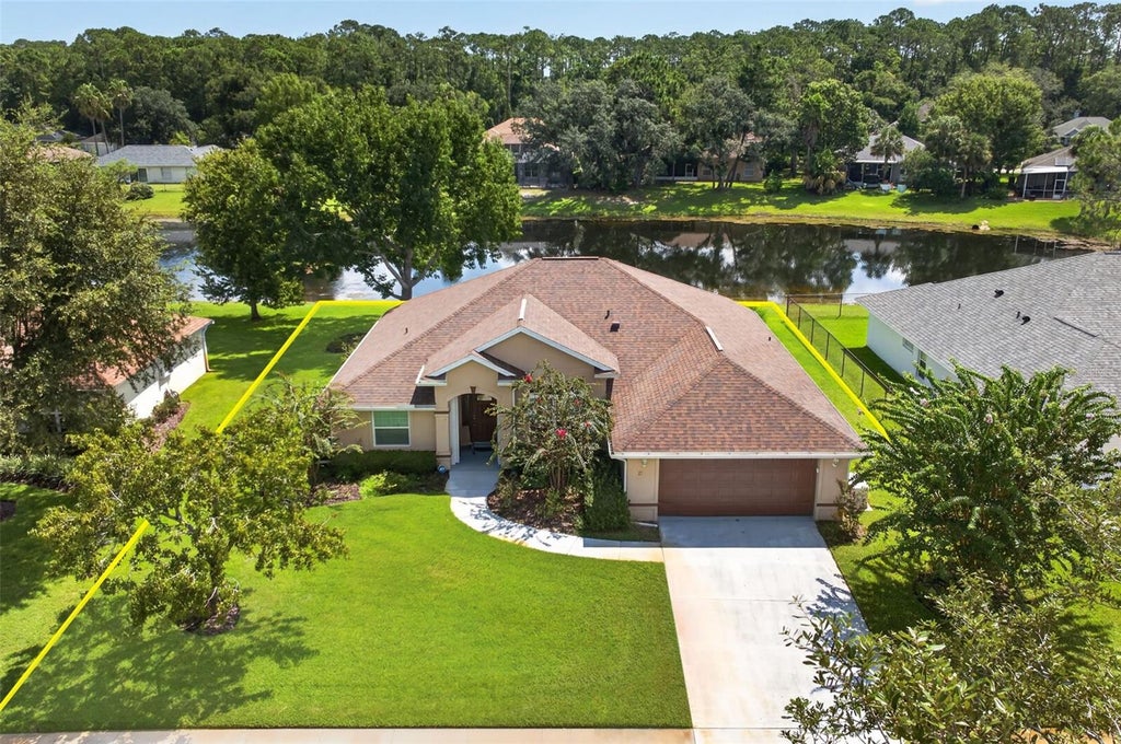 Photo of 21 Greenvale Drive, Ormond Beach, FL 32174 (MLS # V4950890)