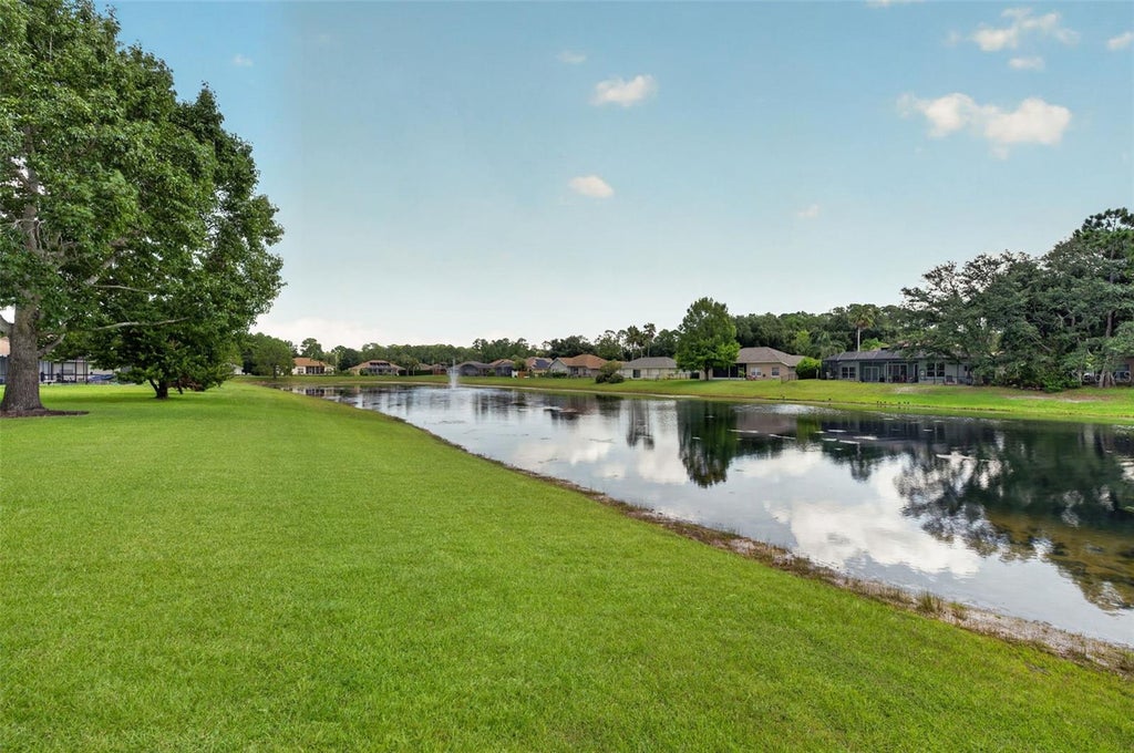Photo of 21 Greenvale Drive, Ormond Beach, FL 32174 (MLS # V4950890)