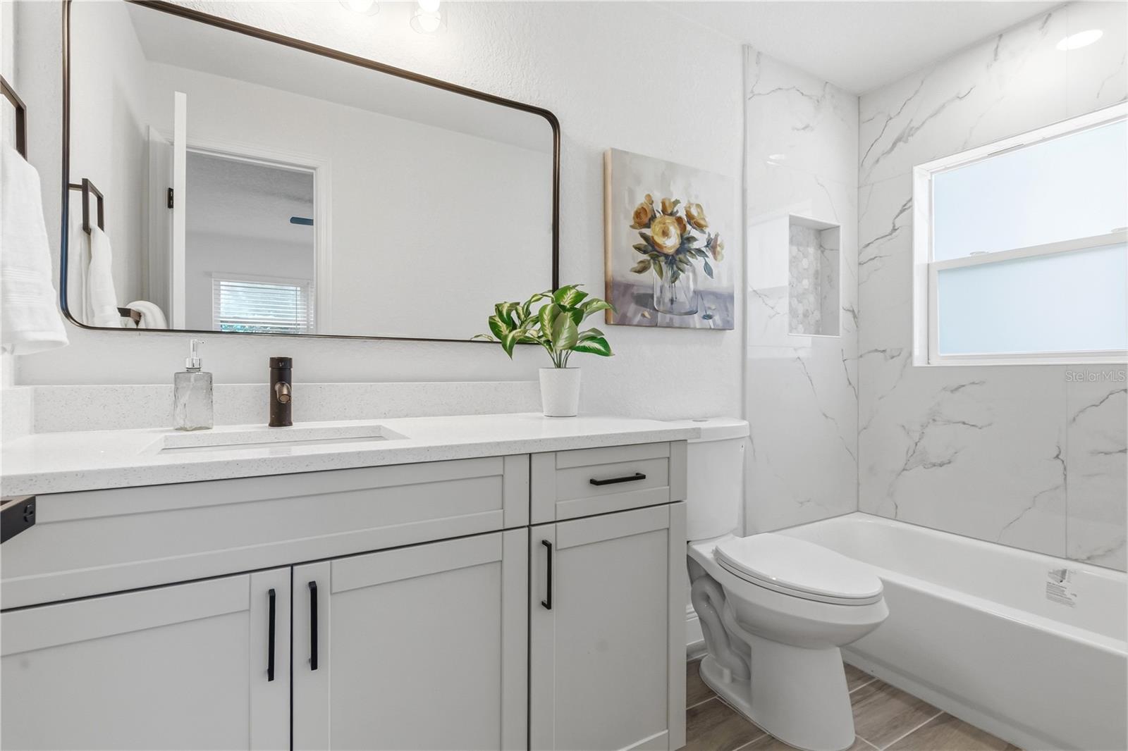 DOUGLAS MANOR 2ND ADD - Residential