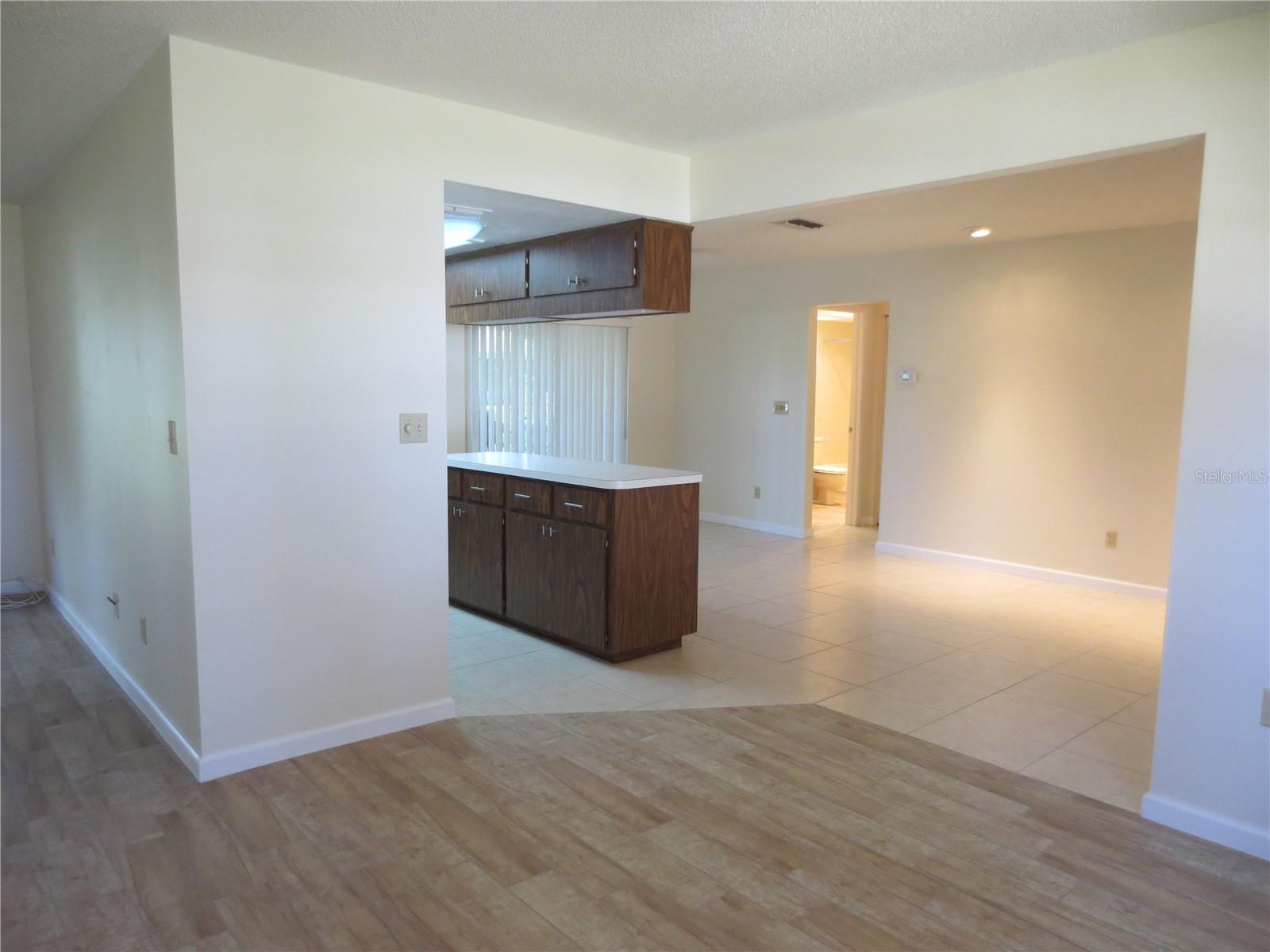 HIGHLAND LAKES UNIT 14 PH 1 - Residential Lease
