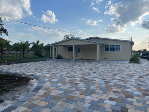 A home in TAMPA