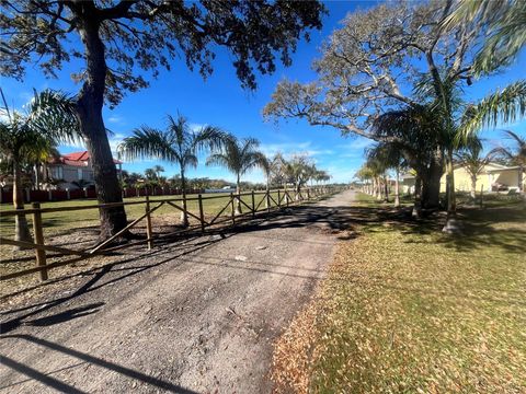 A home in TAMPA