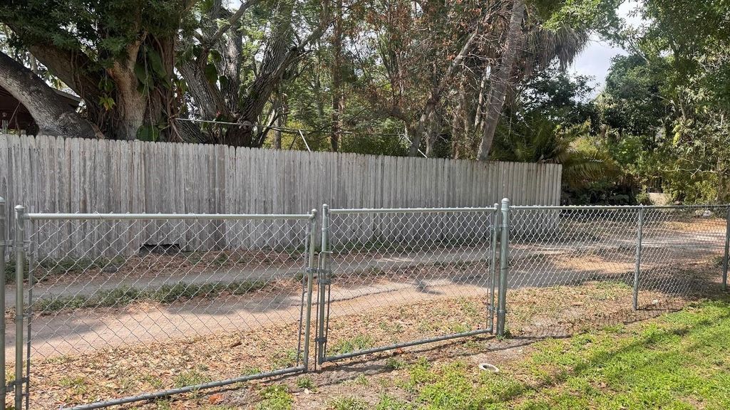 Photo of St Petersburg, FL 33707 (MLS # TB8504106)