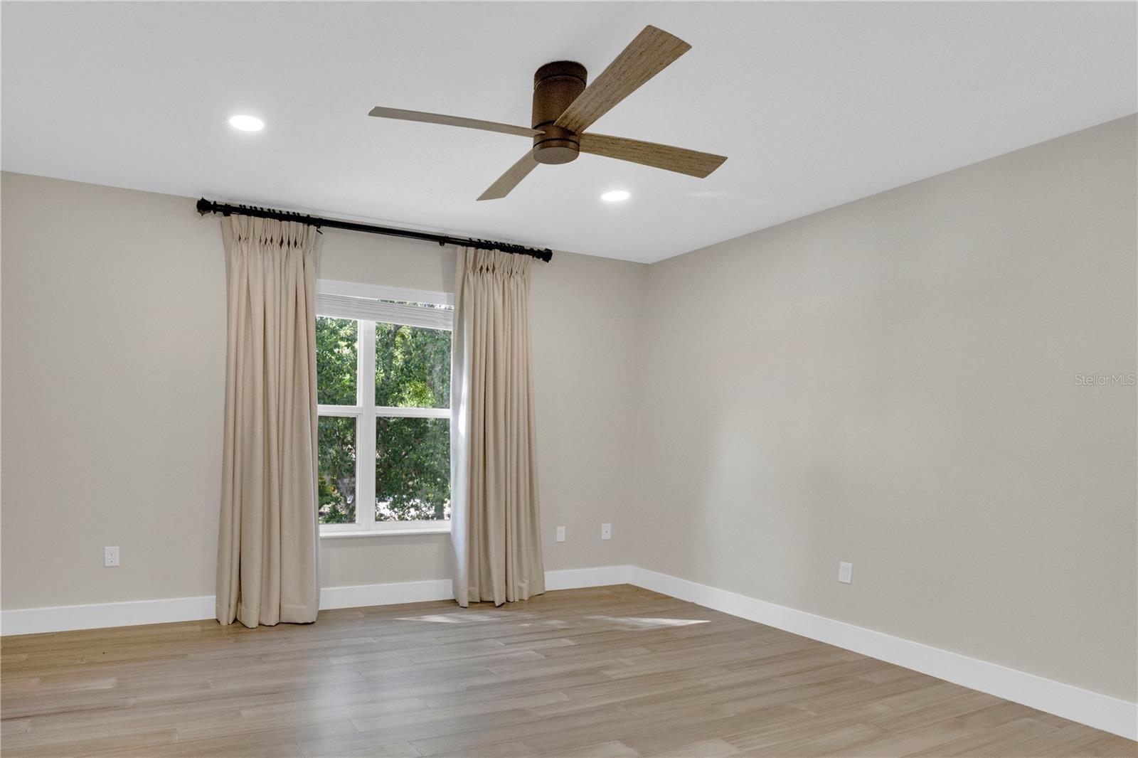 WINDERMERE TOWN - Residential